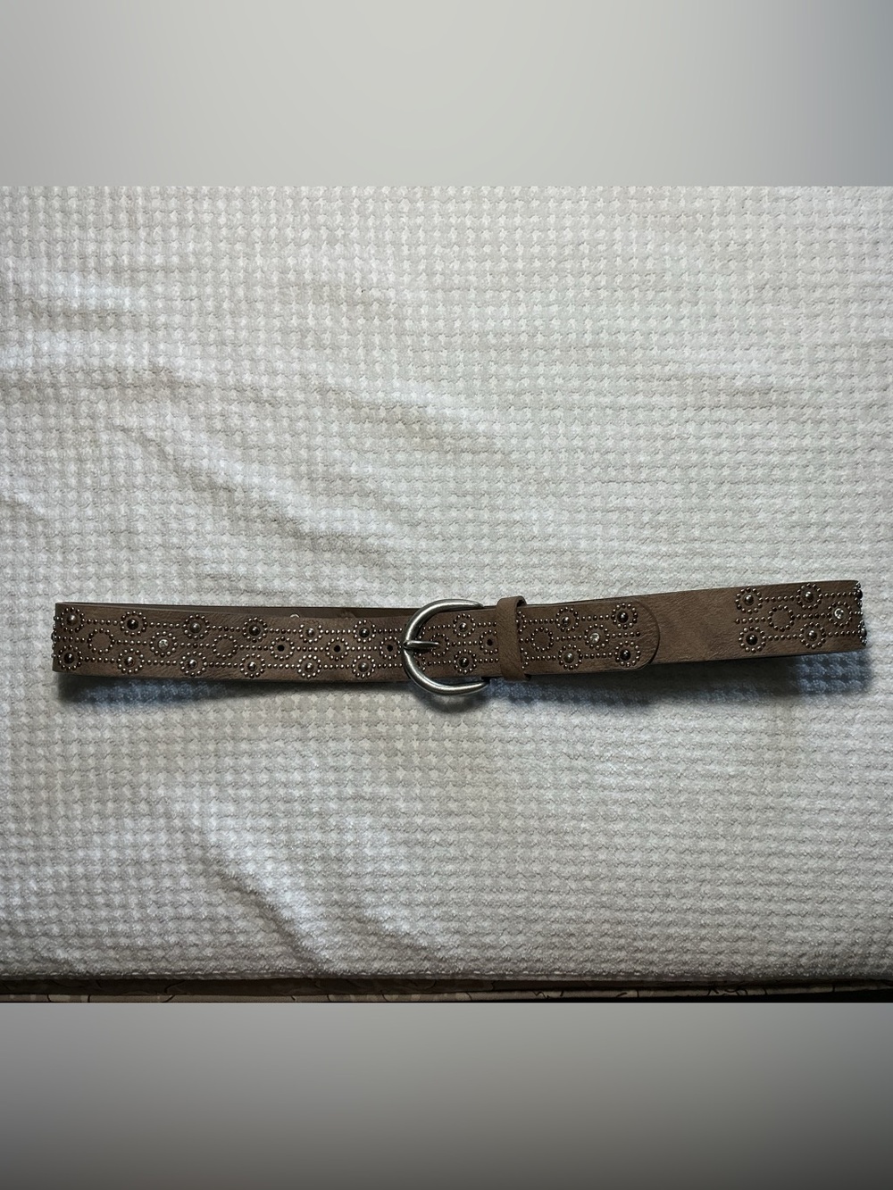 BKE Taupe/Bronze Floral-Stud with Silver Buckle